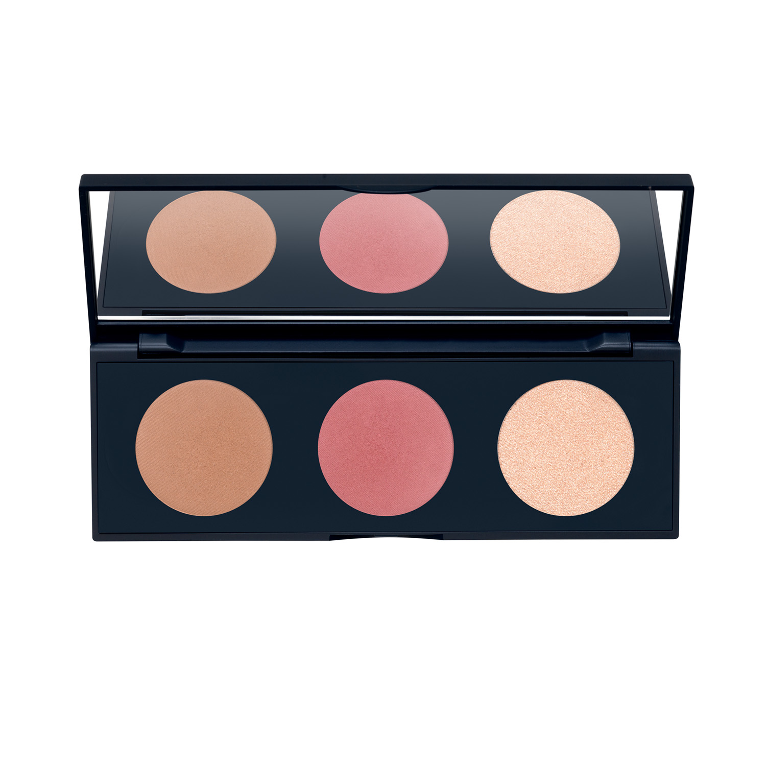 Trio Face Palette 327_open Kasvopaletti, joka sisältää kolme sävyä: poskipunan, aurinkopuuterin ja korostusvärin.